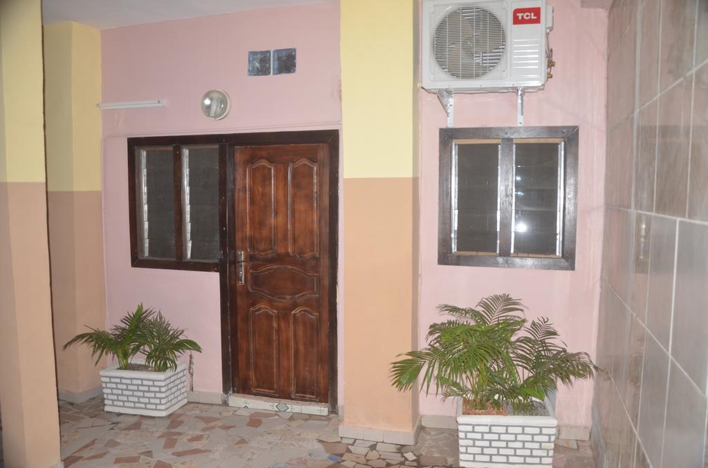 Lagrande-Vi Hotel Abidjan Ruang foto