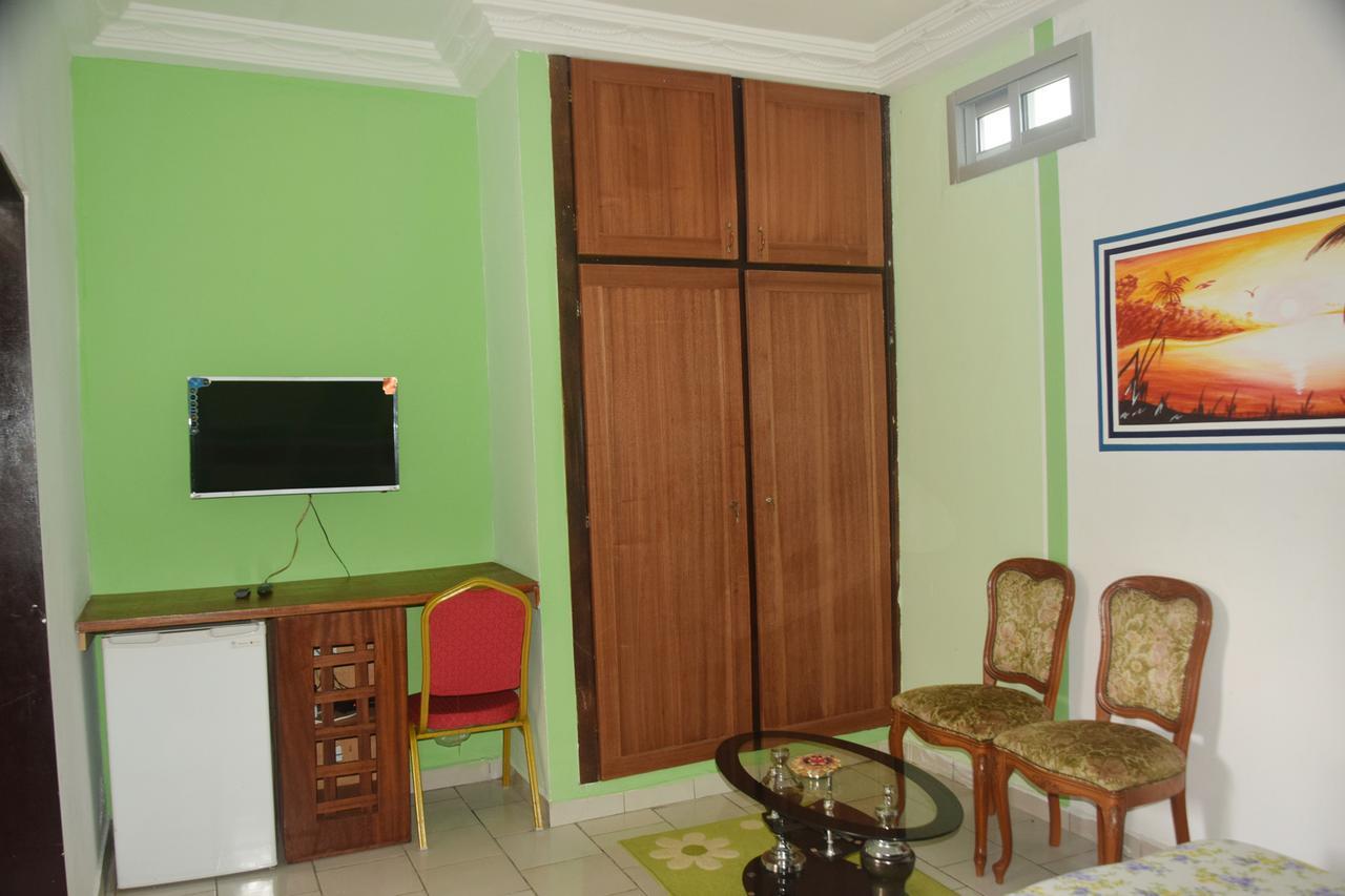 Lagrande-Vi Hotel Abidjan Bagian luar foto